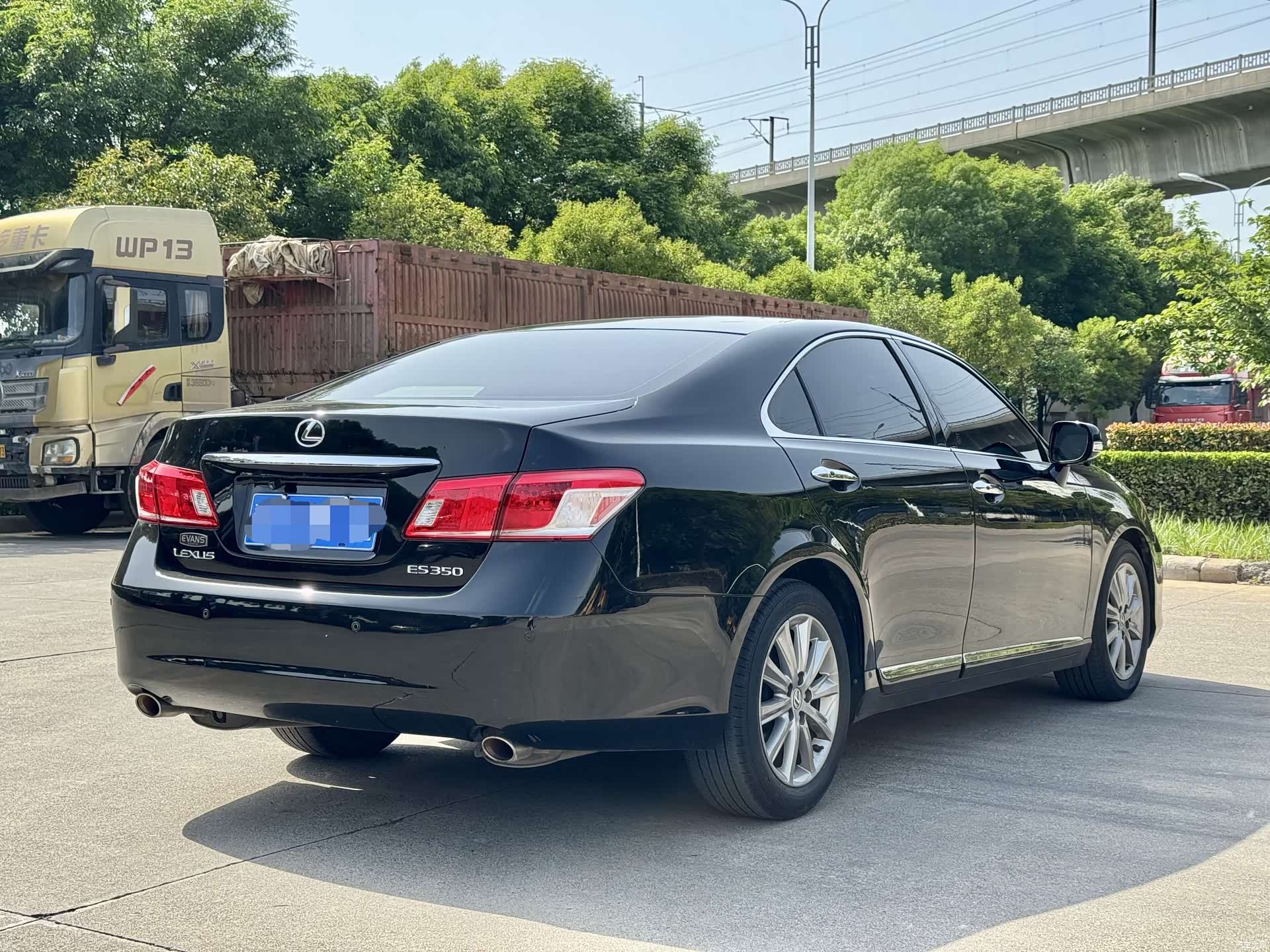 Lexus ES, 2013 9