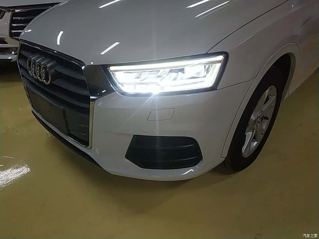 Audi Q3, 2018 24