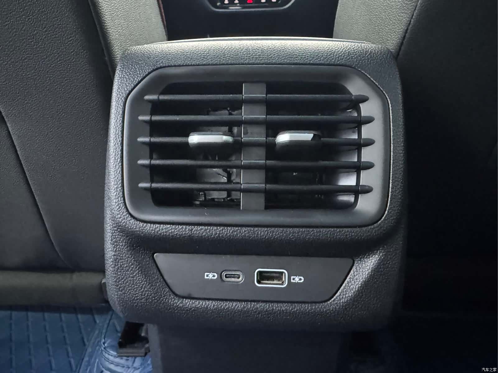 Volkswagen Lamando, 2023 17