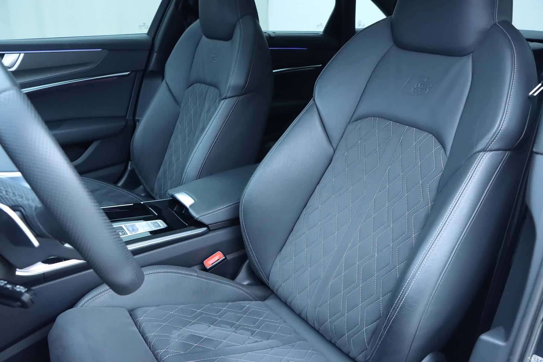 Audi S6, 2023 7