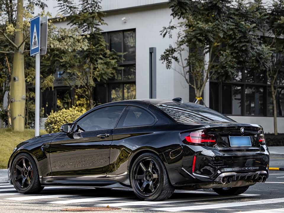 BMW M2