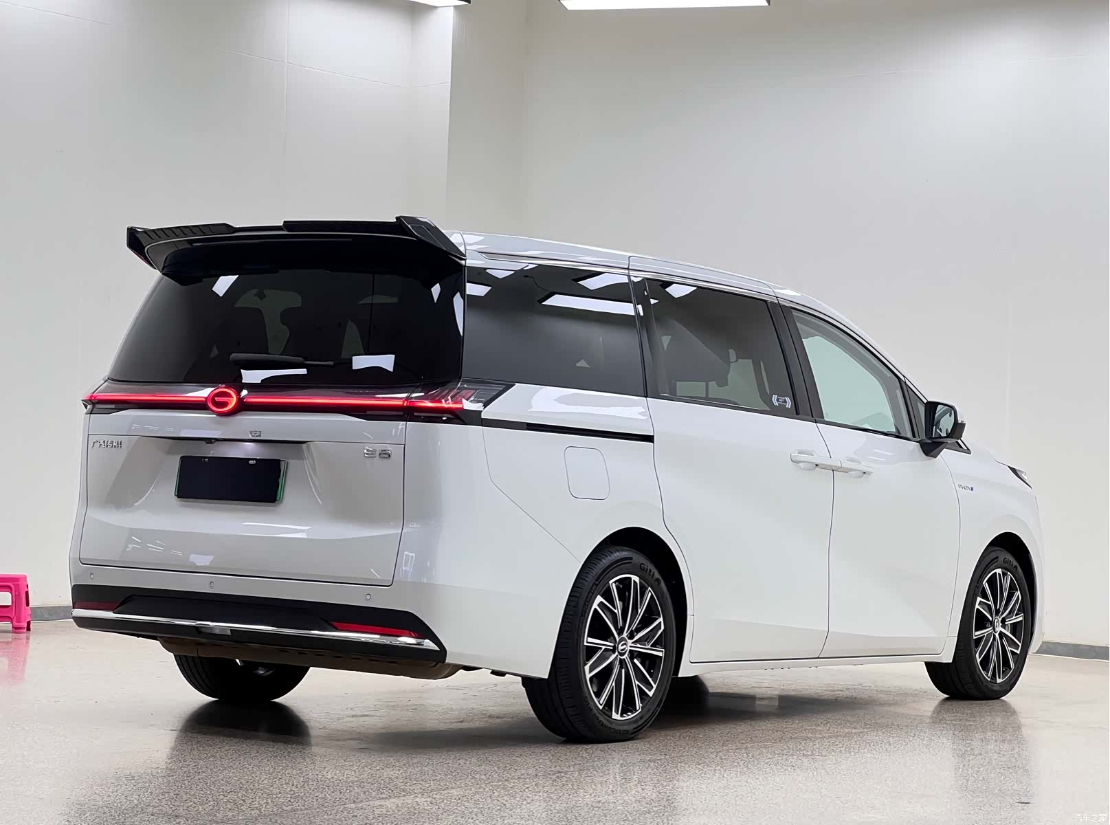 Trumpchi E8, 2024 7
