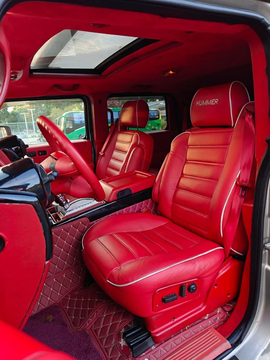 Hummer H2, 2010 8