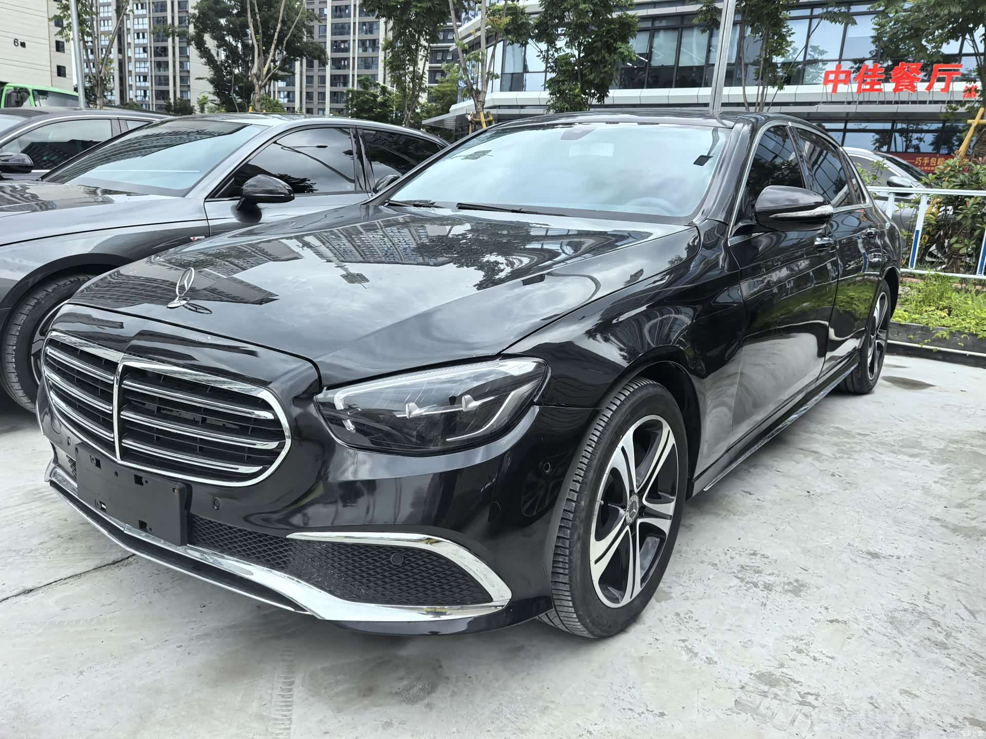 Mercedes-Benz E-Class, 2019 1