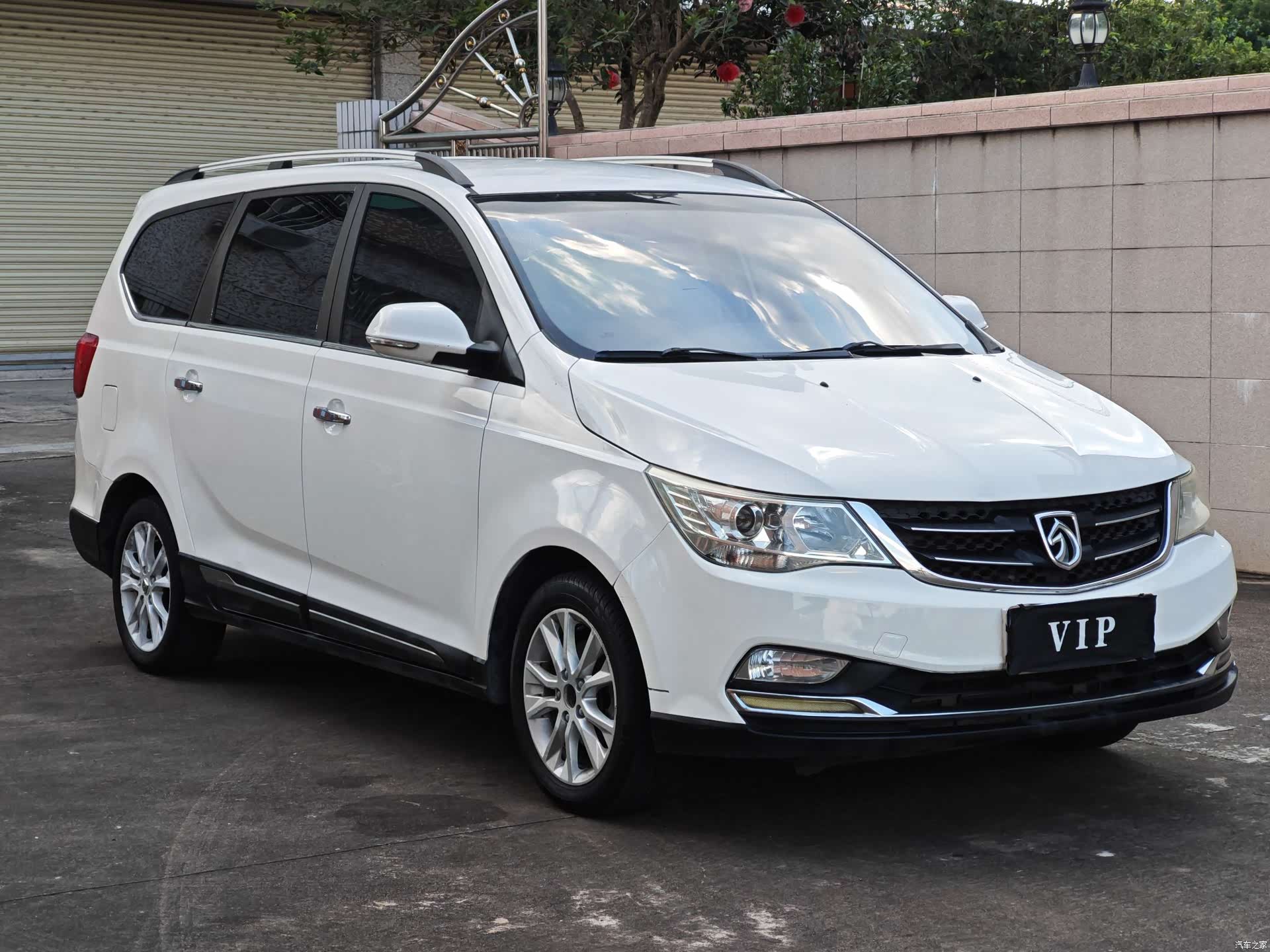 Wuling 730, 2017 3