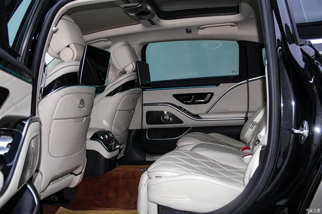 Maybach S-Class, 2022 14