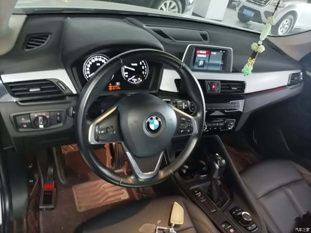 BMW X1, 2019 10