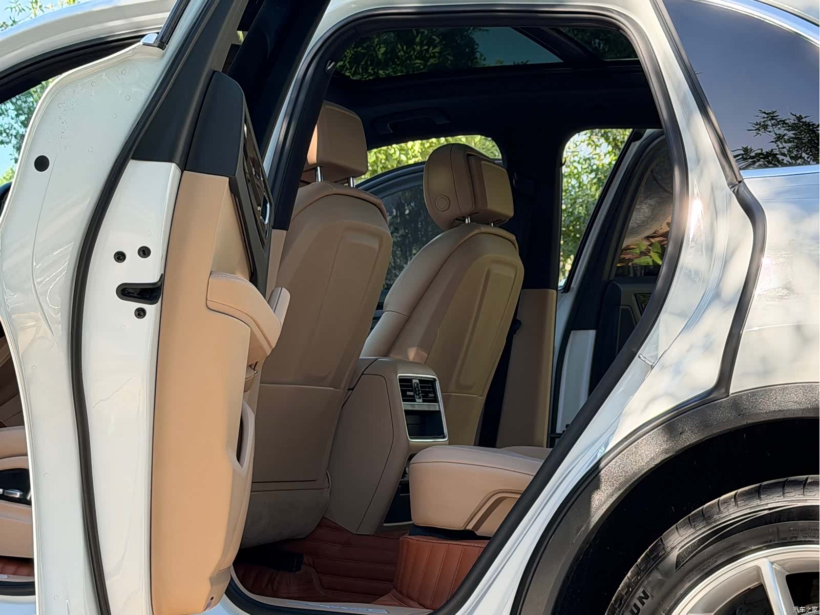 Porsche Cayenne, 2018 9