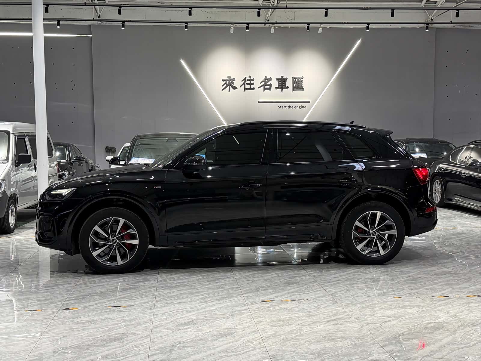 Audi Q5L, 2025 4