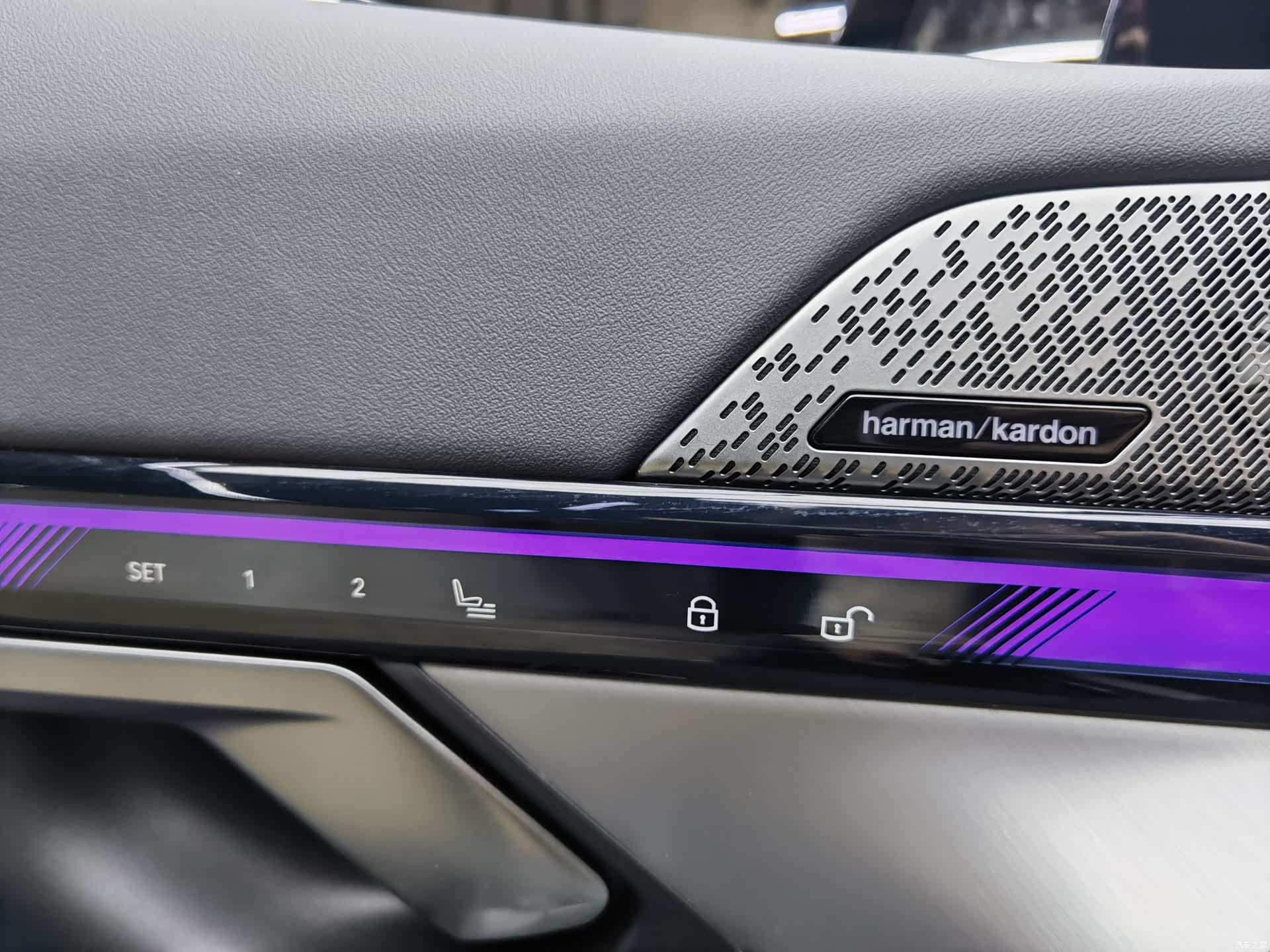 BMW 5 Series, 2025 15