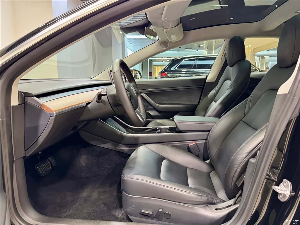 Tesla Model 3, 2020 18