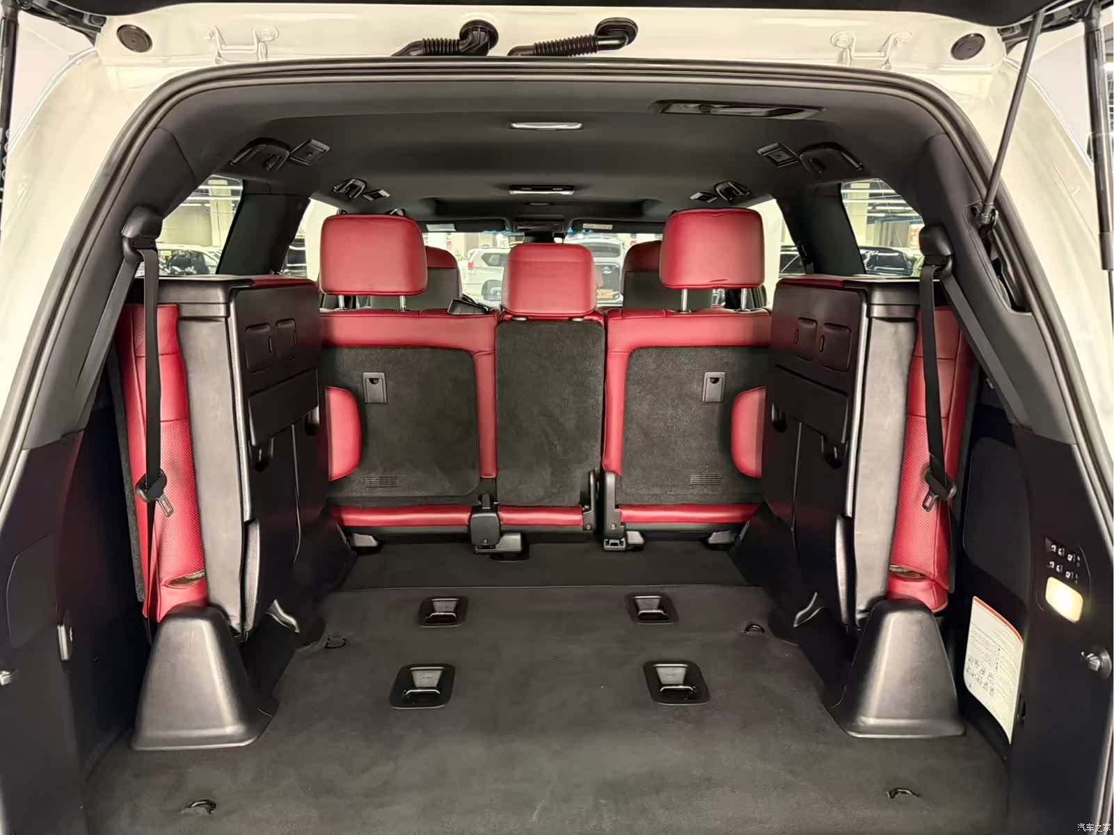 Lexus LX, 2020 13