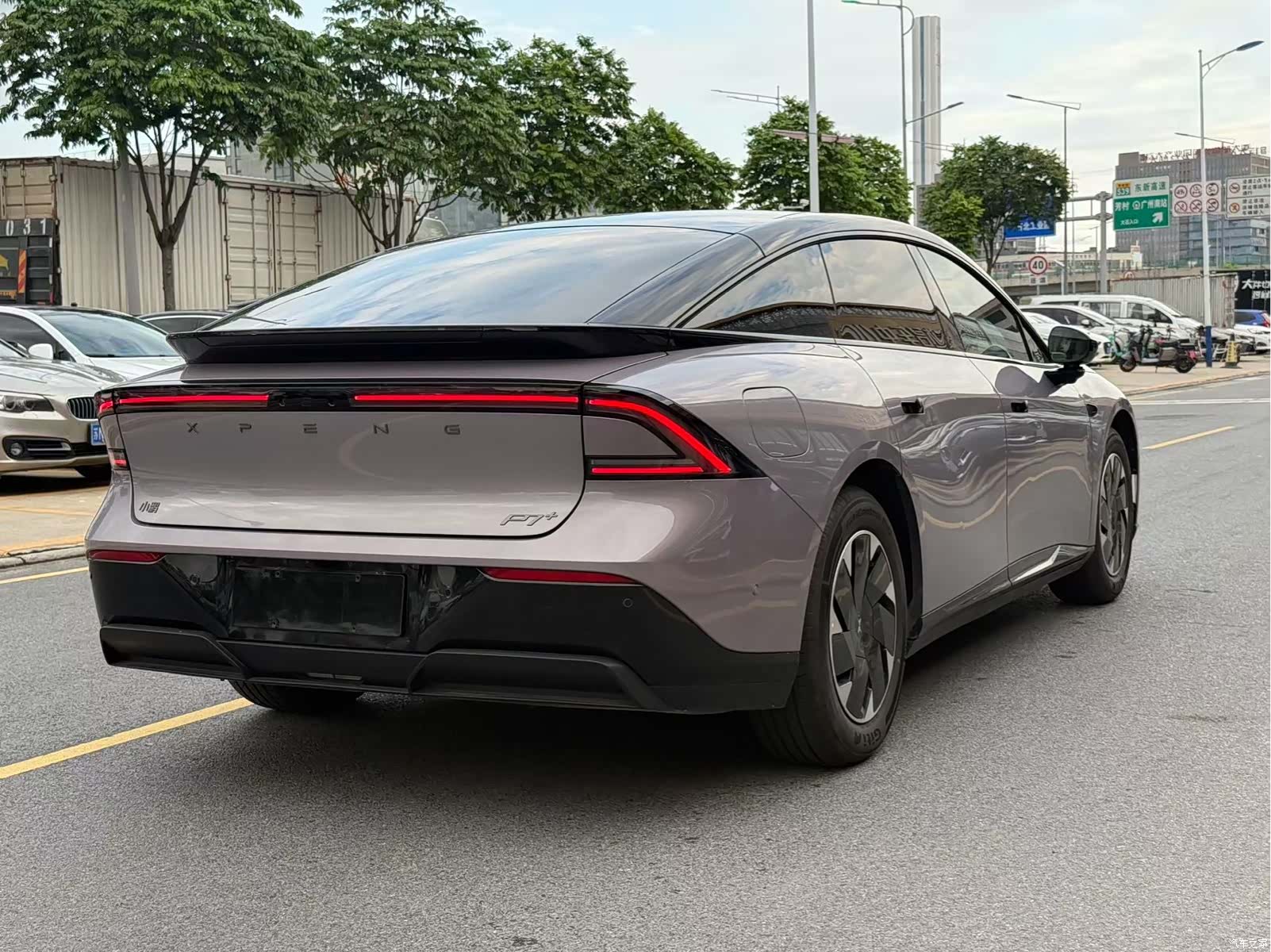 Xpeng P7, 2025 7
