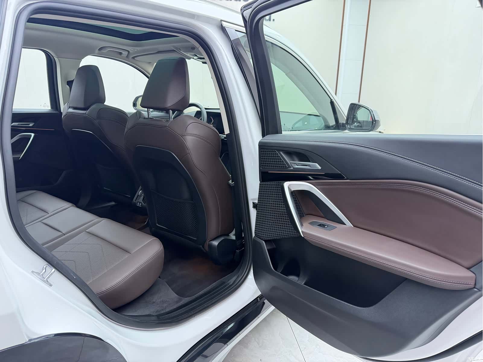 BMW X1, 2024 21