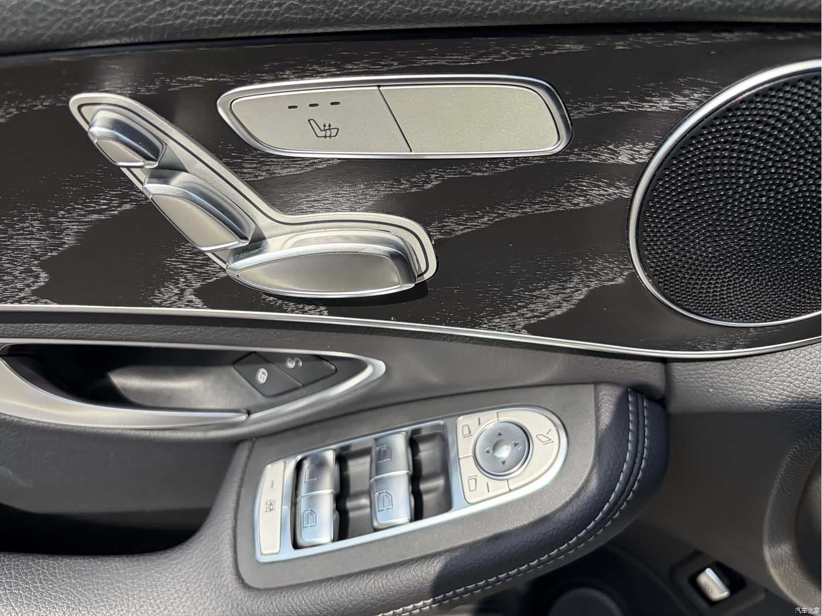 Mercedes-Benz C-Class, 2020 18