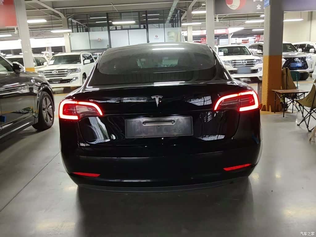 Tesla Model 3, 2023 6