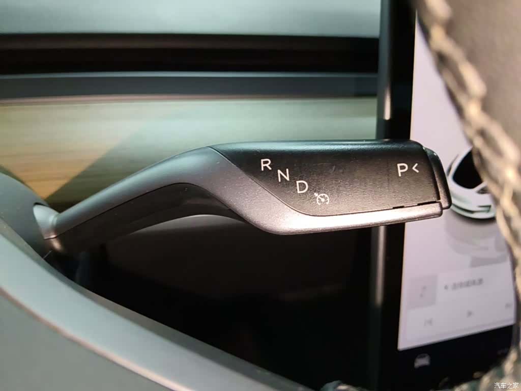 Tesla Model 3, 2023 14