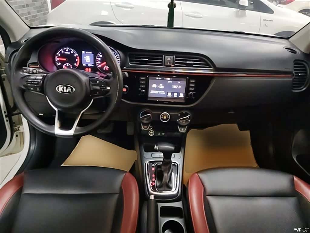 Kia KX, 2018 10