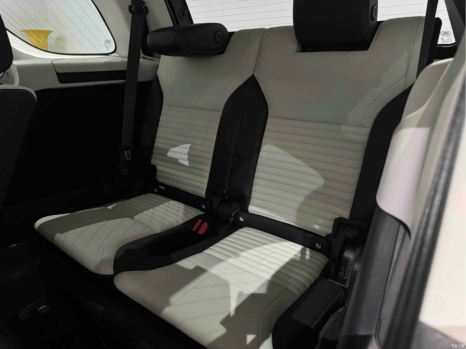 Land Rover Discovery, 2021 15