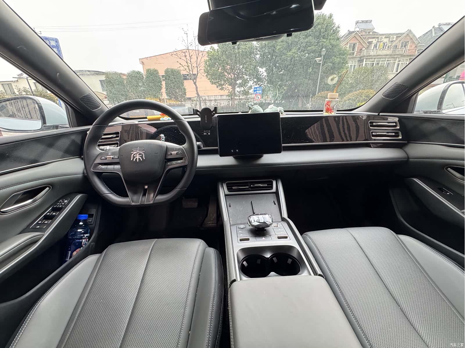 BYD Qin, 2024 11