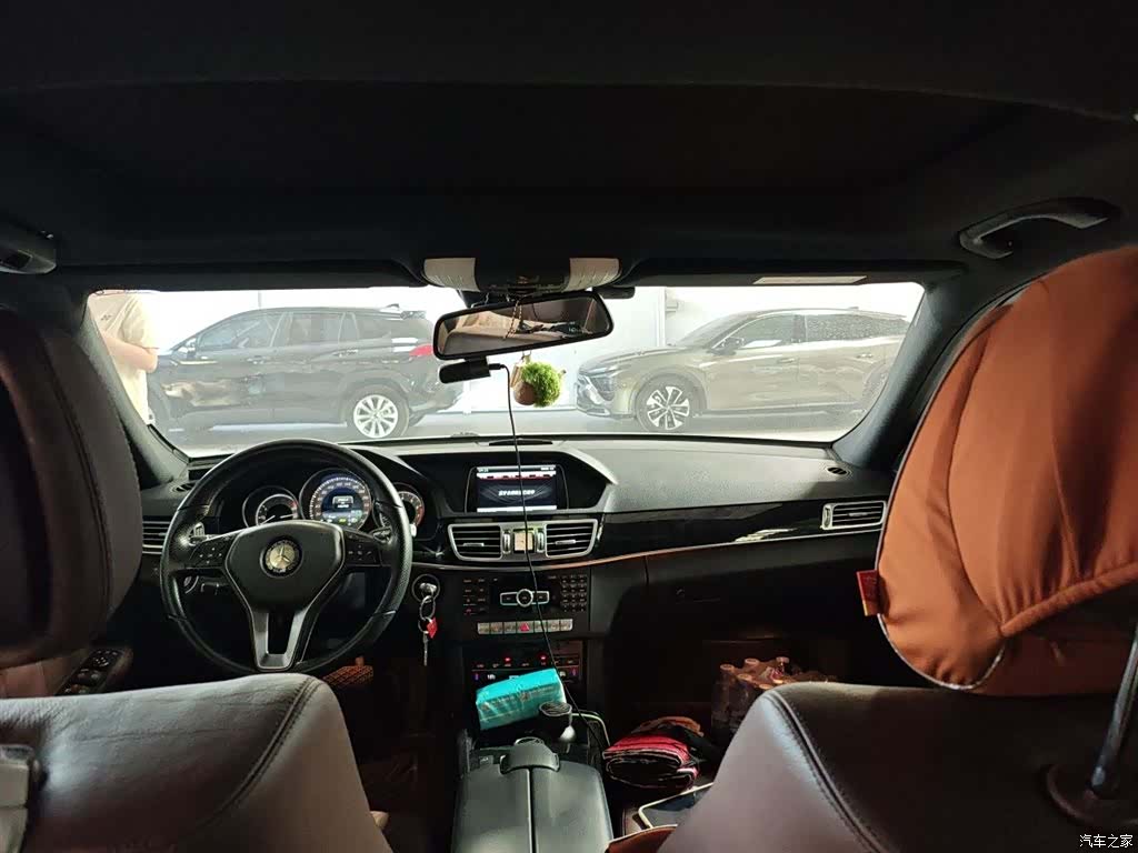 Mercedes-Benz E-Class, 2014 9
