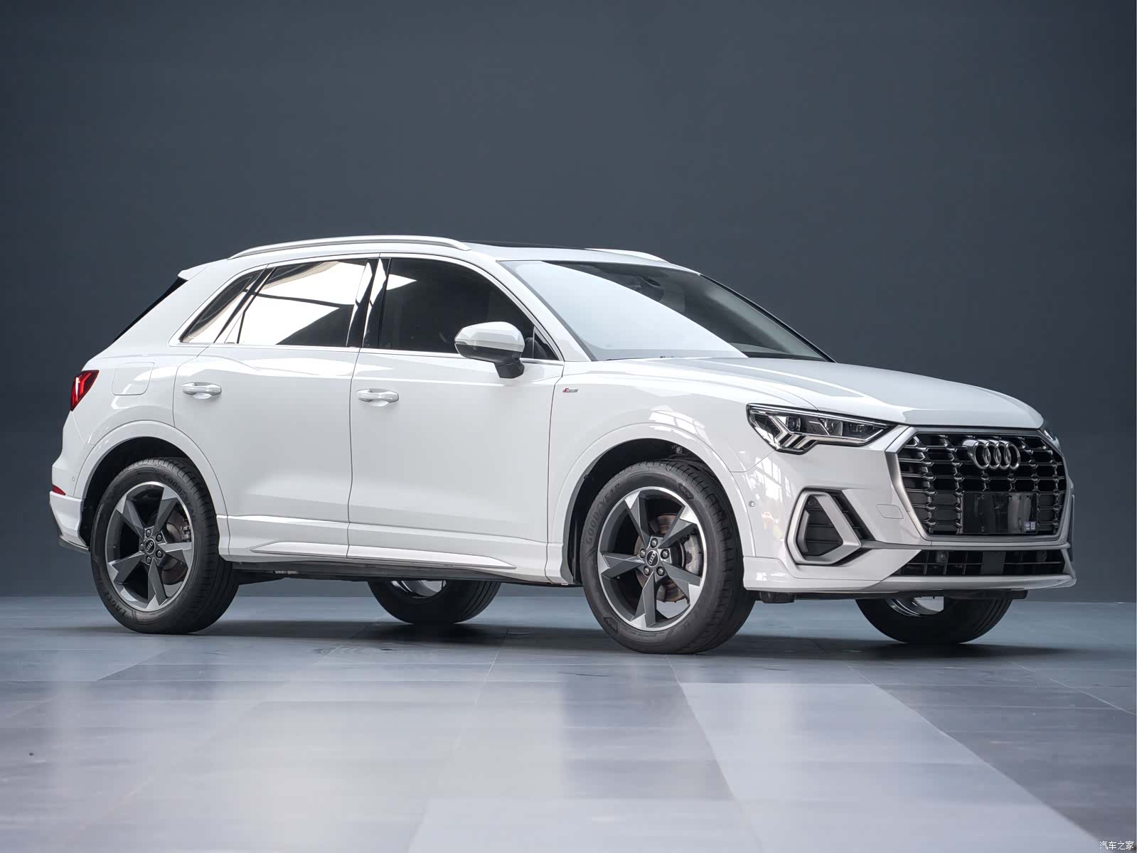 Audi Q3, 2023 7