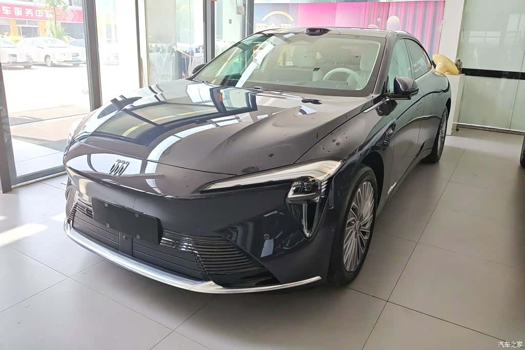 Buick L7, 2025 1