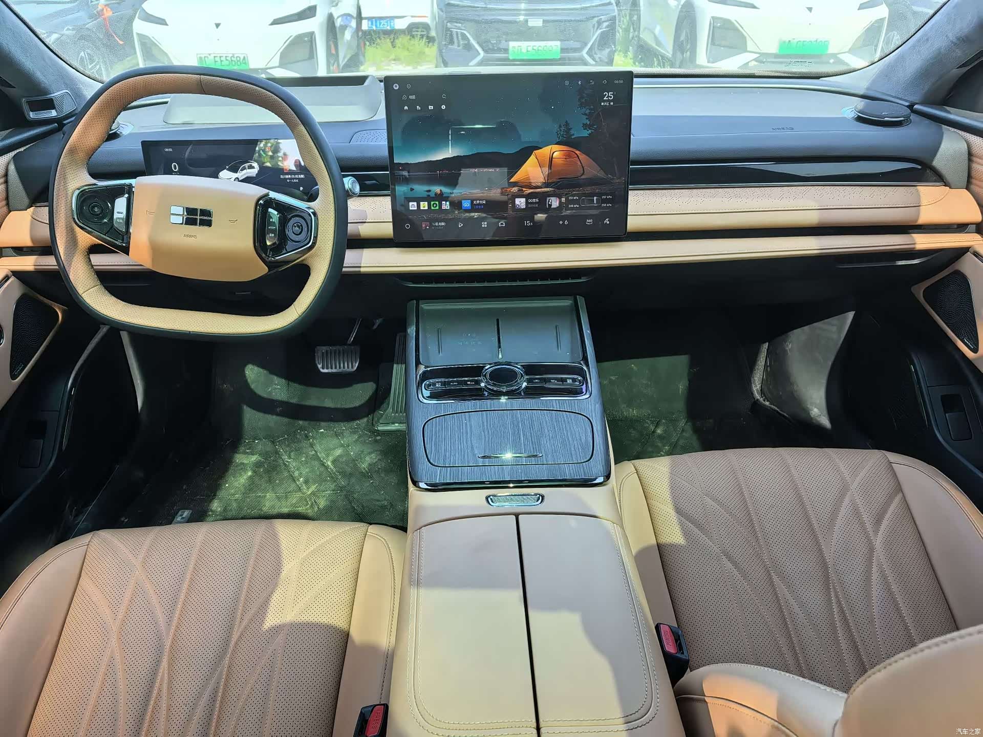 Geely 8, 2025 6