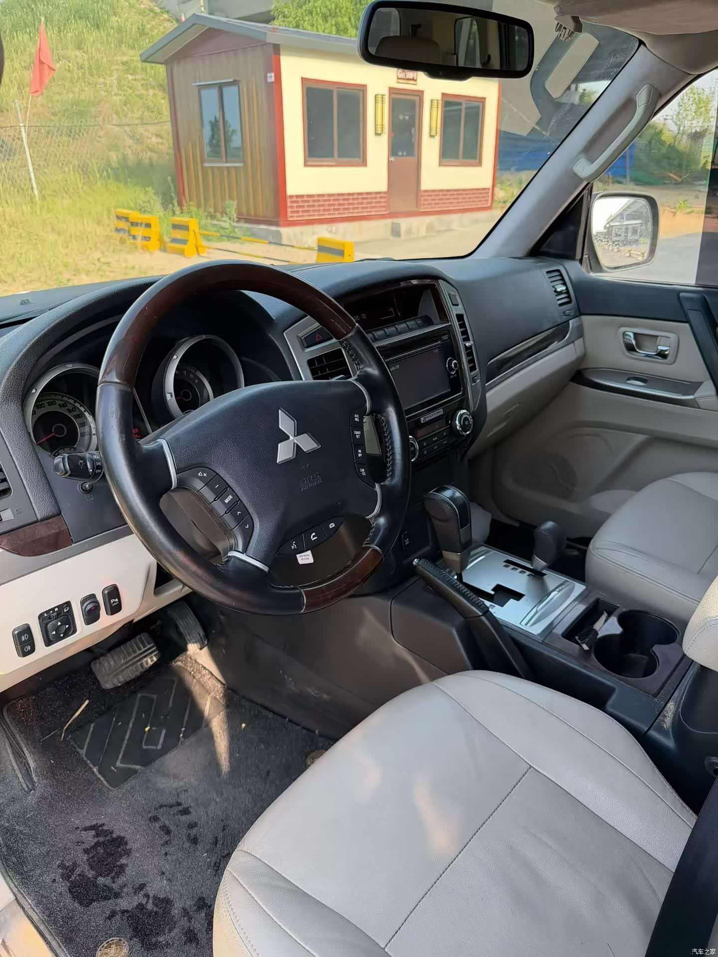 Mitsubishi Pajero, 2020 6