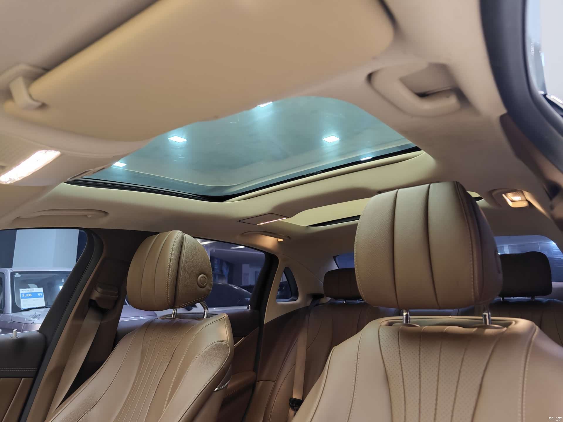 Mercedes-Benz E-Class, 2021 13
