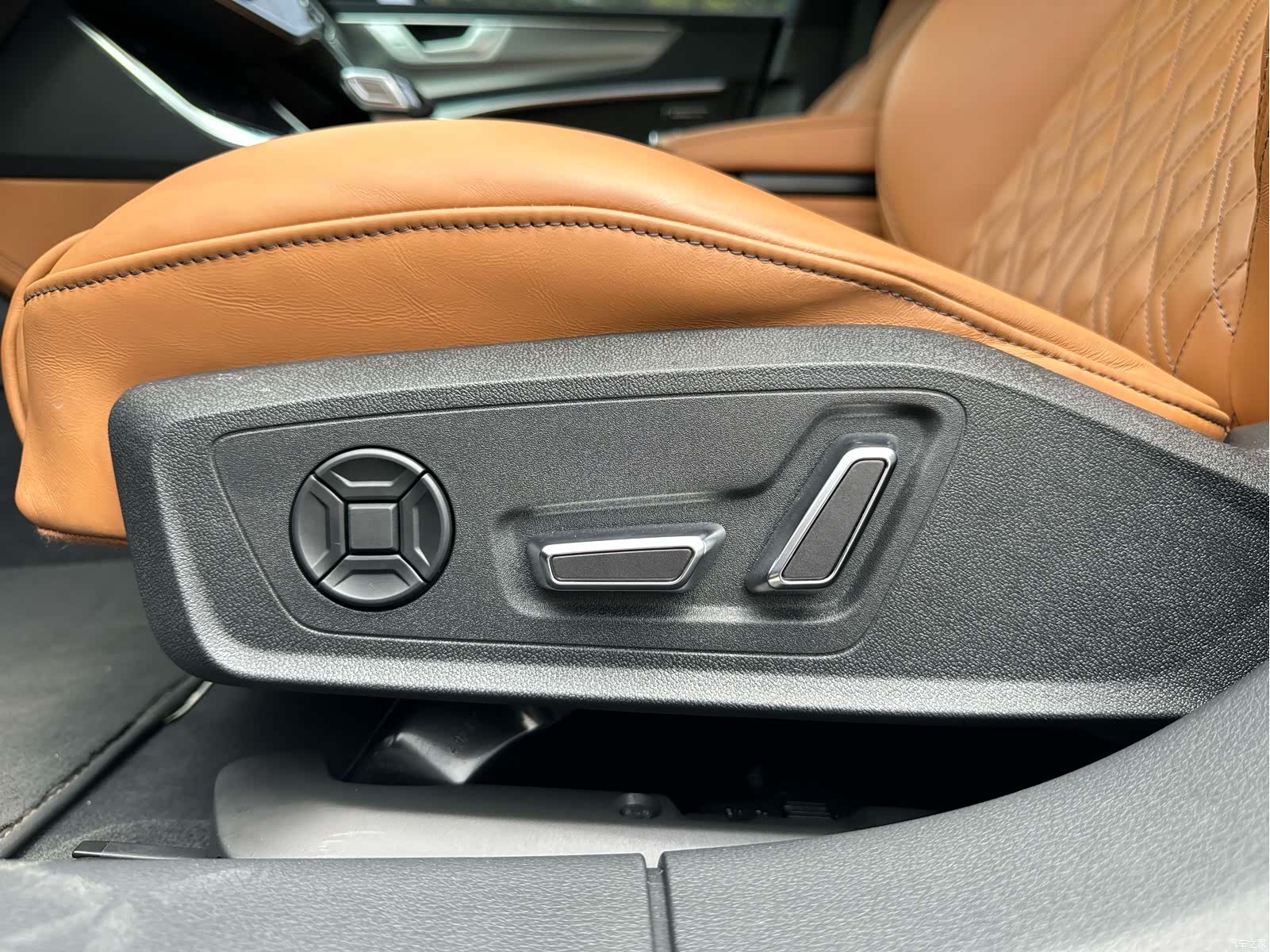 Audi A7L, 2022 17
