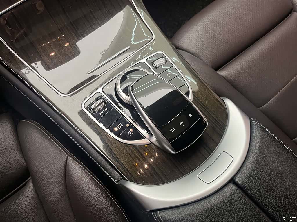 Mercedes-Benz GLC, 2017 15