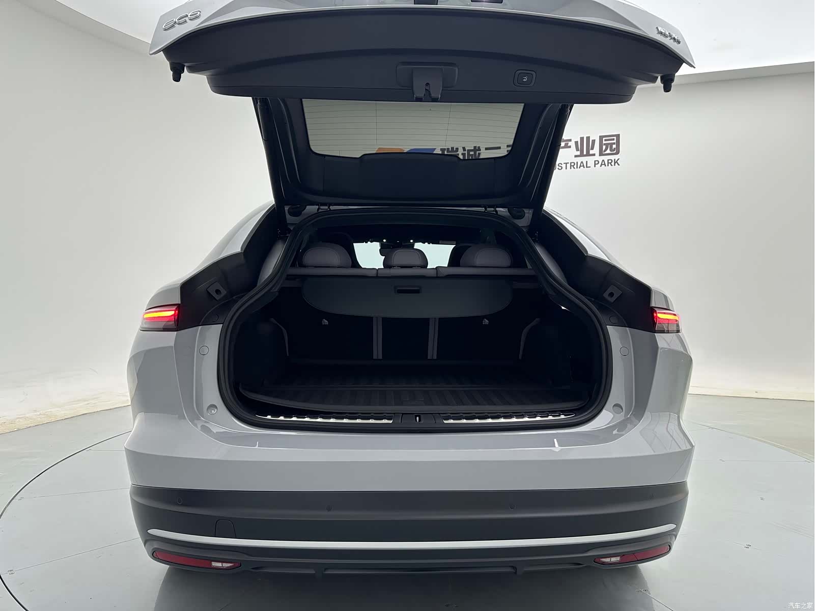 NIO EC6, 2025 8