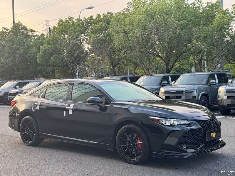 Toyota Avalon, 2020 3