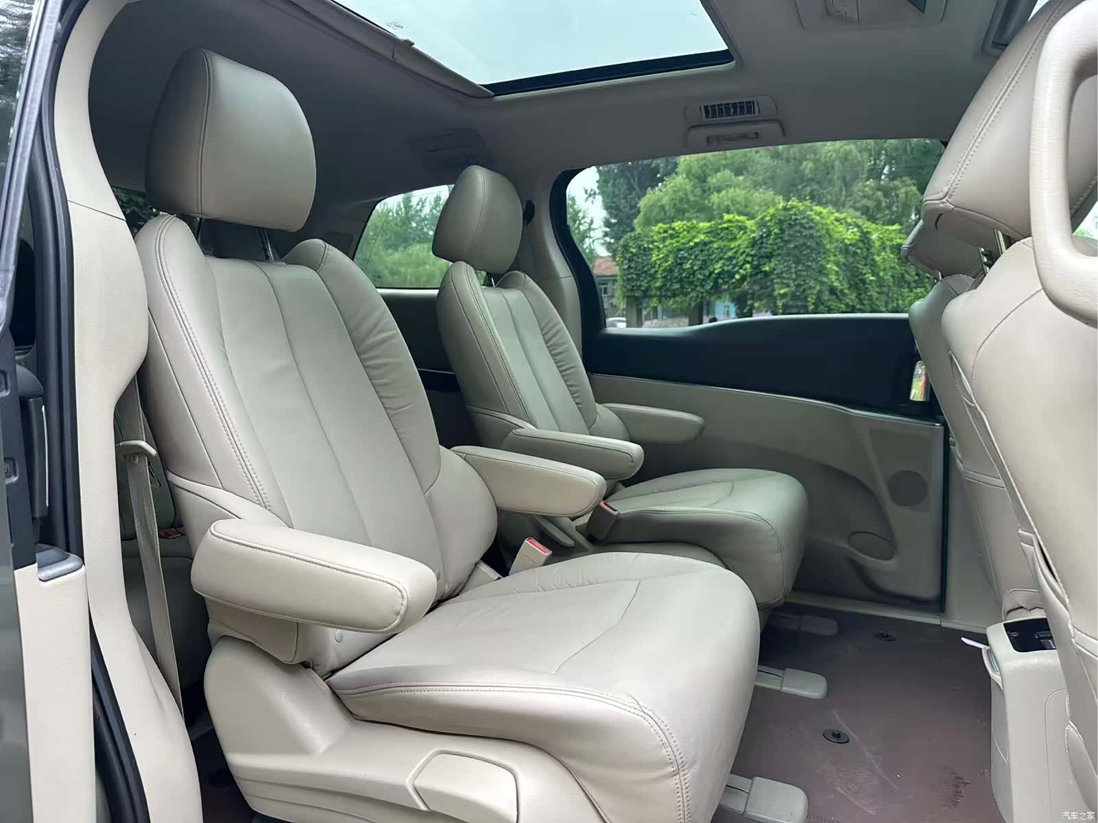 Buick GL8, 2015 16