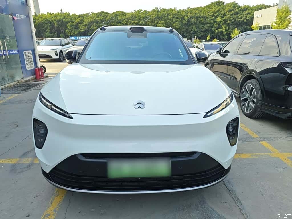 NIO ES8, 2023 3