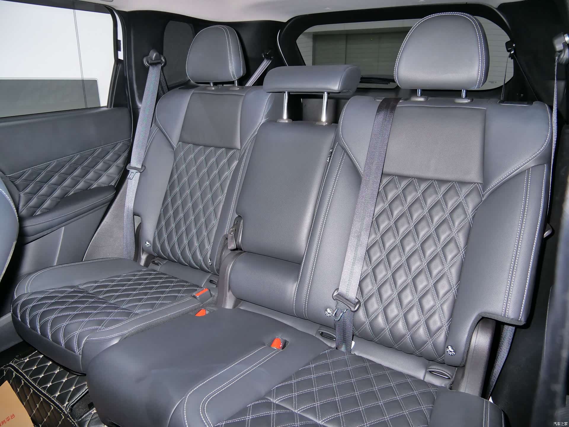 Mitsubishi Outlander, 2023 8