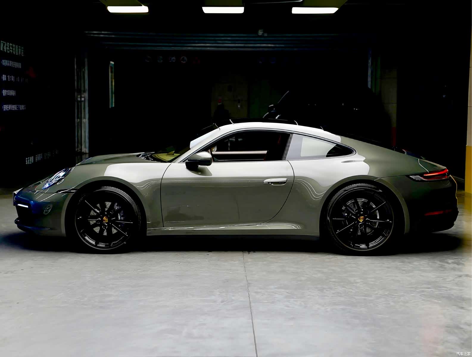 Porsche 911, 2022 3