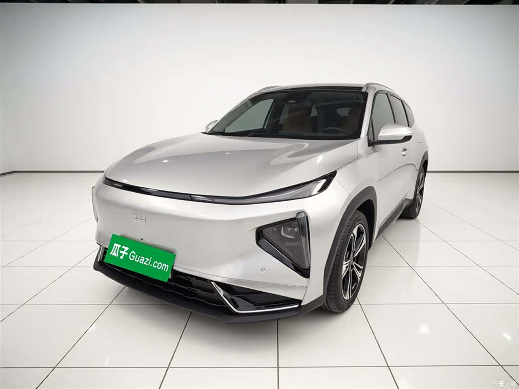 Geely Galaxy L7, 2025 2