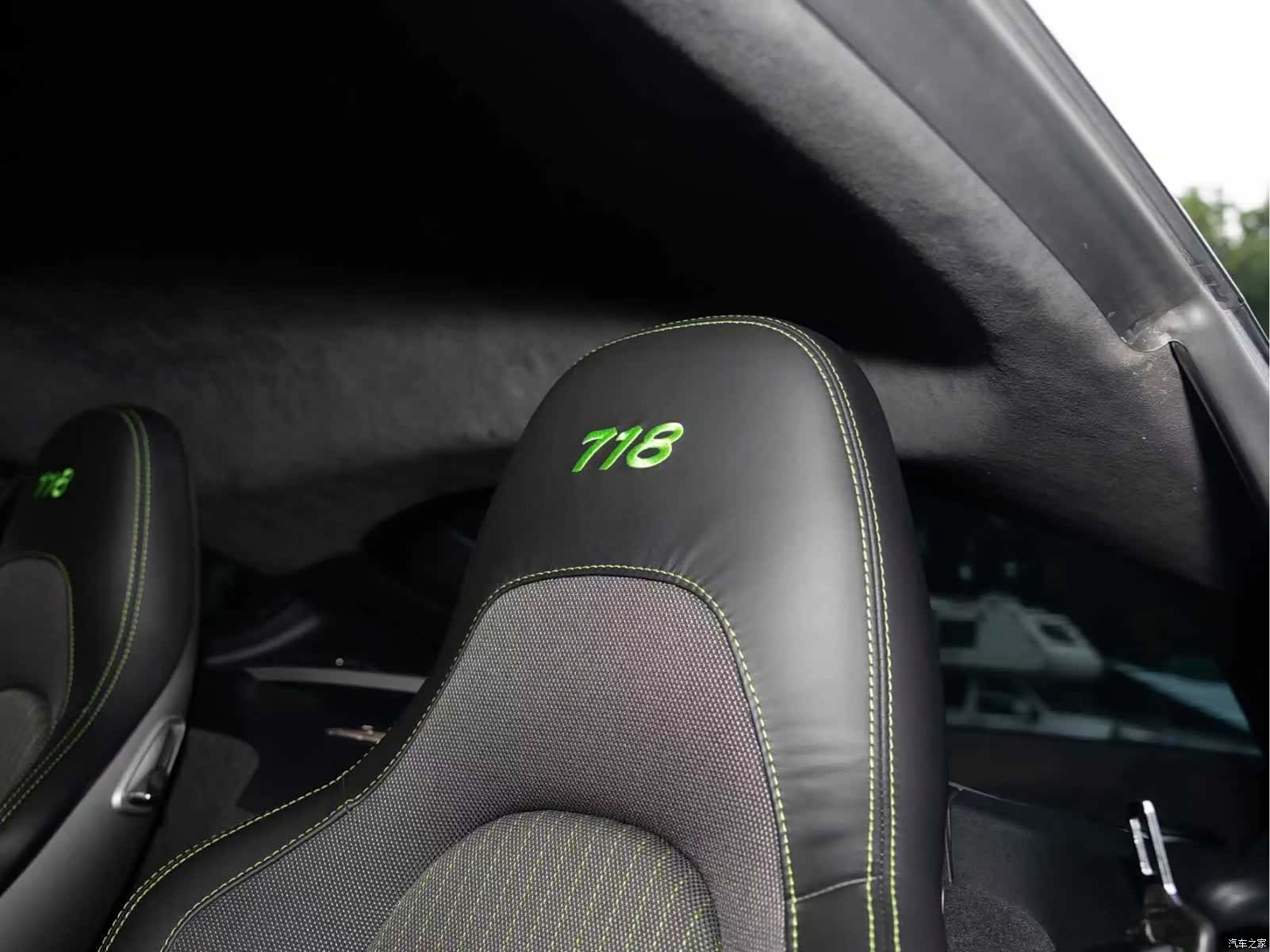 Porsche Cayman, 2021 13
