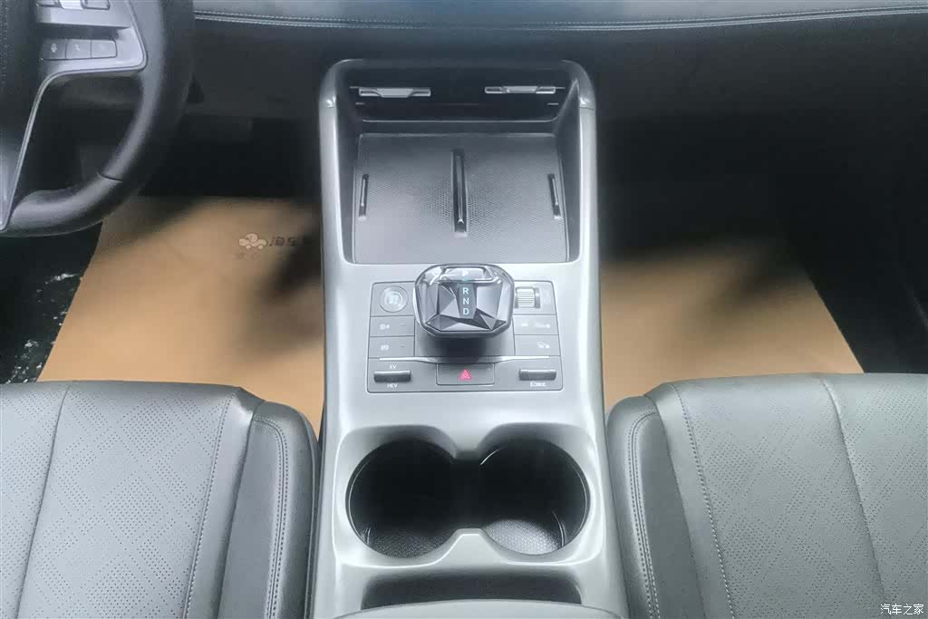 BYD Qin, 2025 16