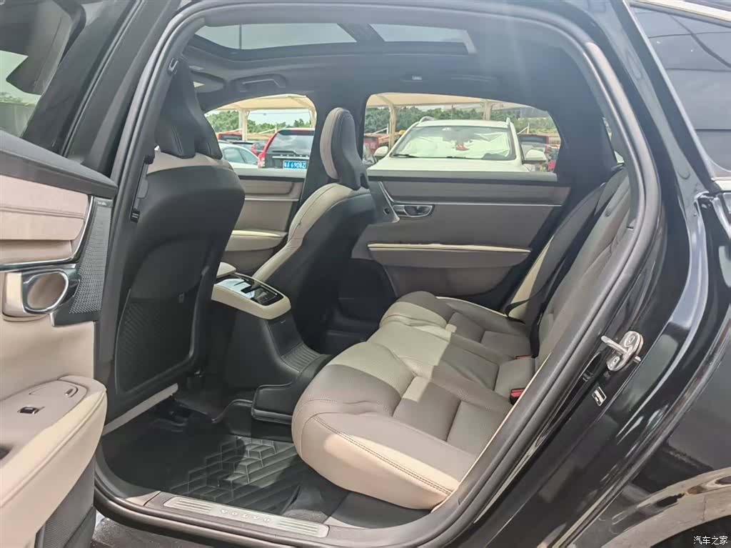 Volvo S90, 2025 21