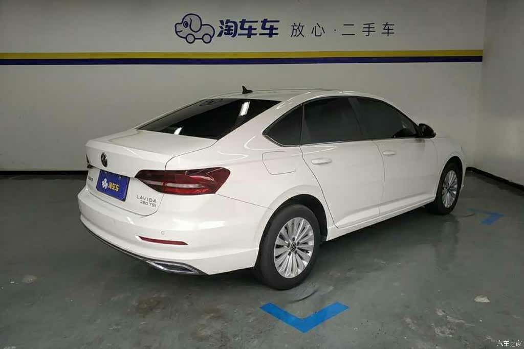Volkswagen Lavida, 2021 3