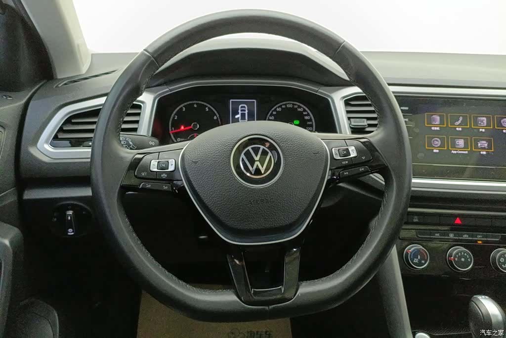 Volkswagen T-ROC, 2023 15