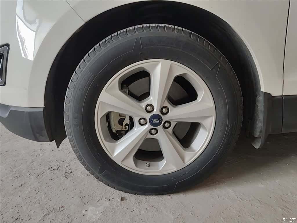 Ford Edge, 2016 23