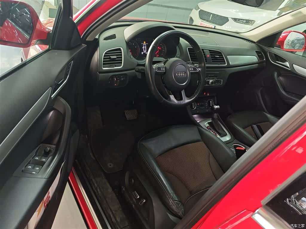 Audi Q3, 2019 16