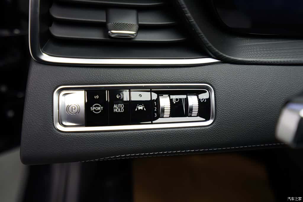Buick LaCrosse, 2026 6