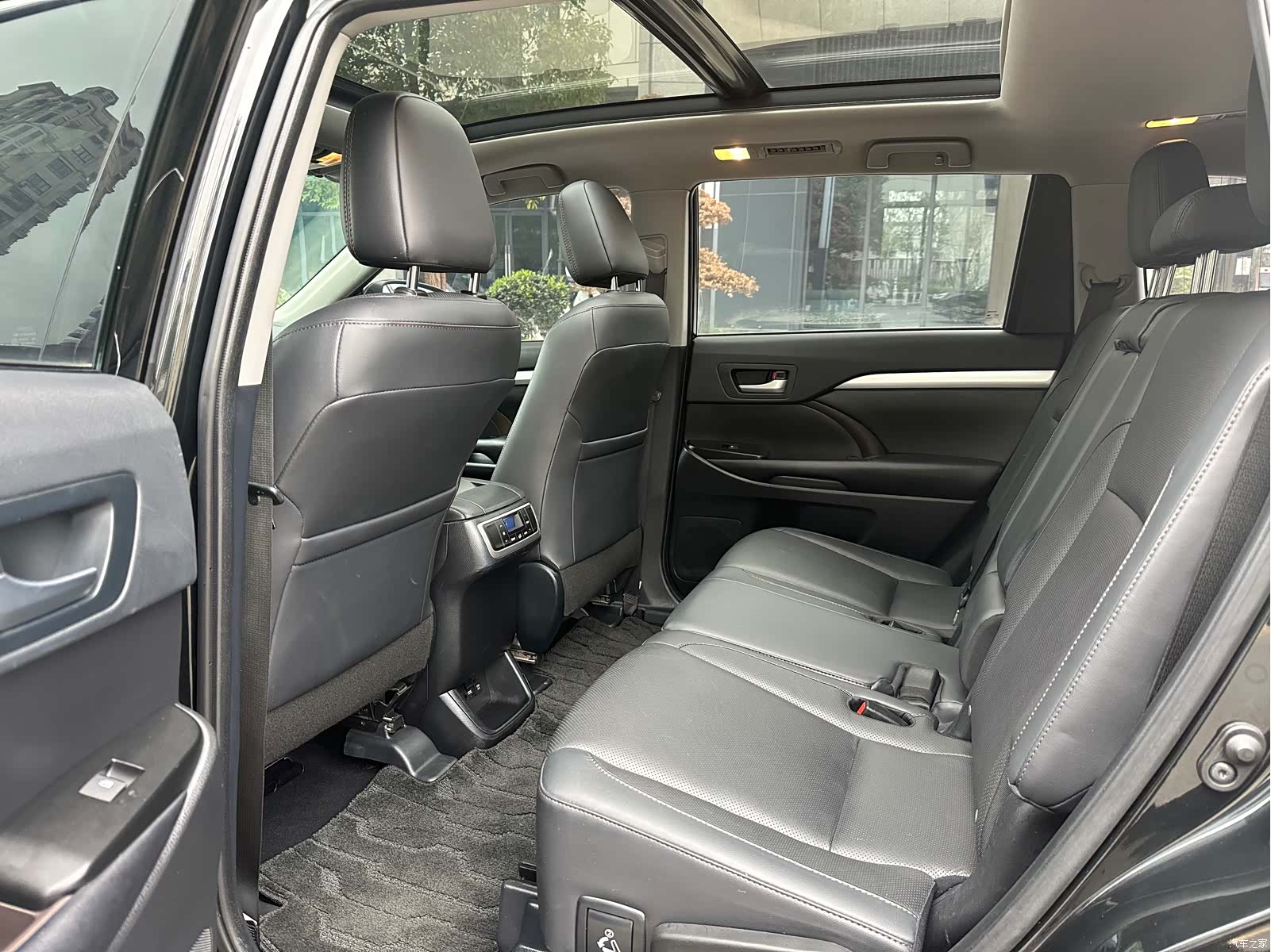 Toyota Highlander, 2021 4