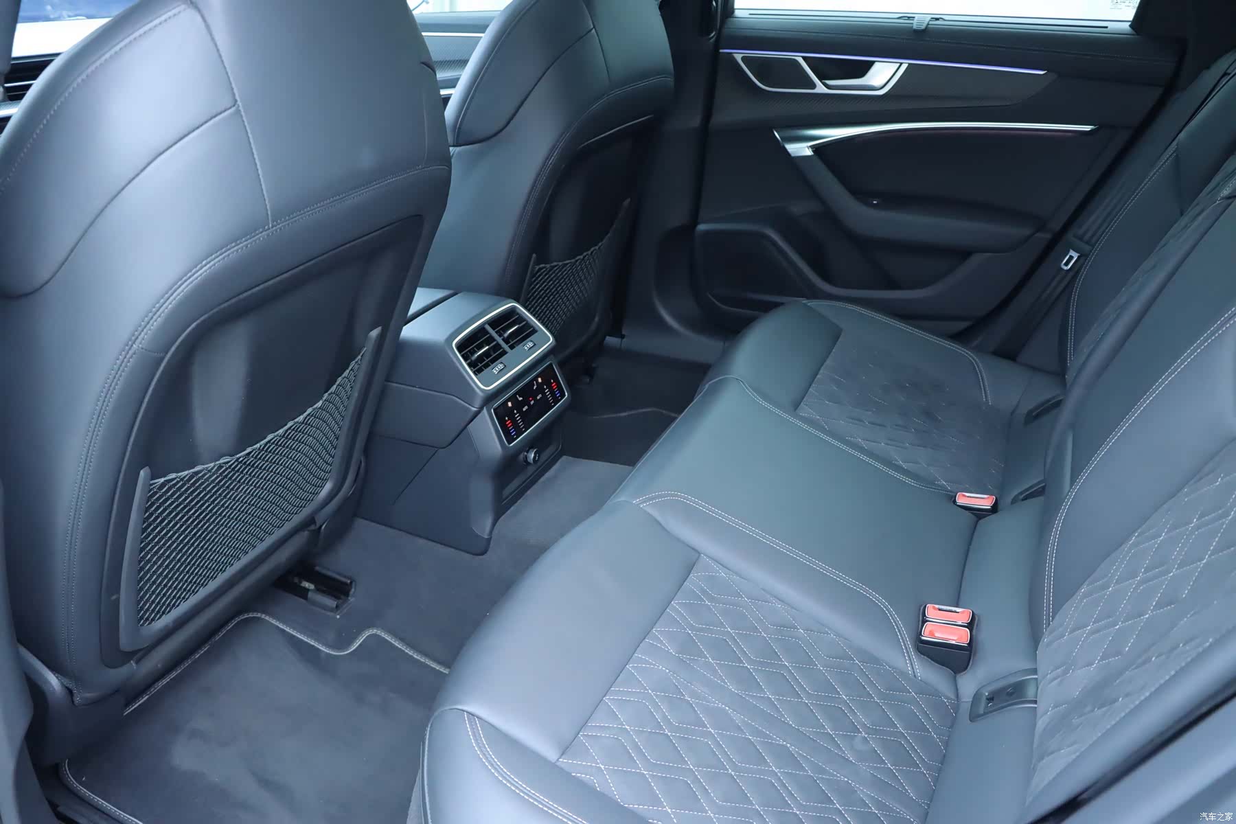 Audi S6, 2023 14