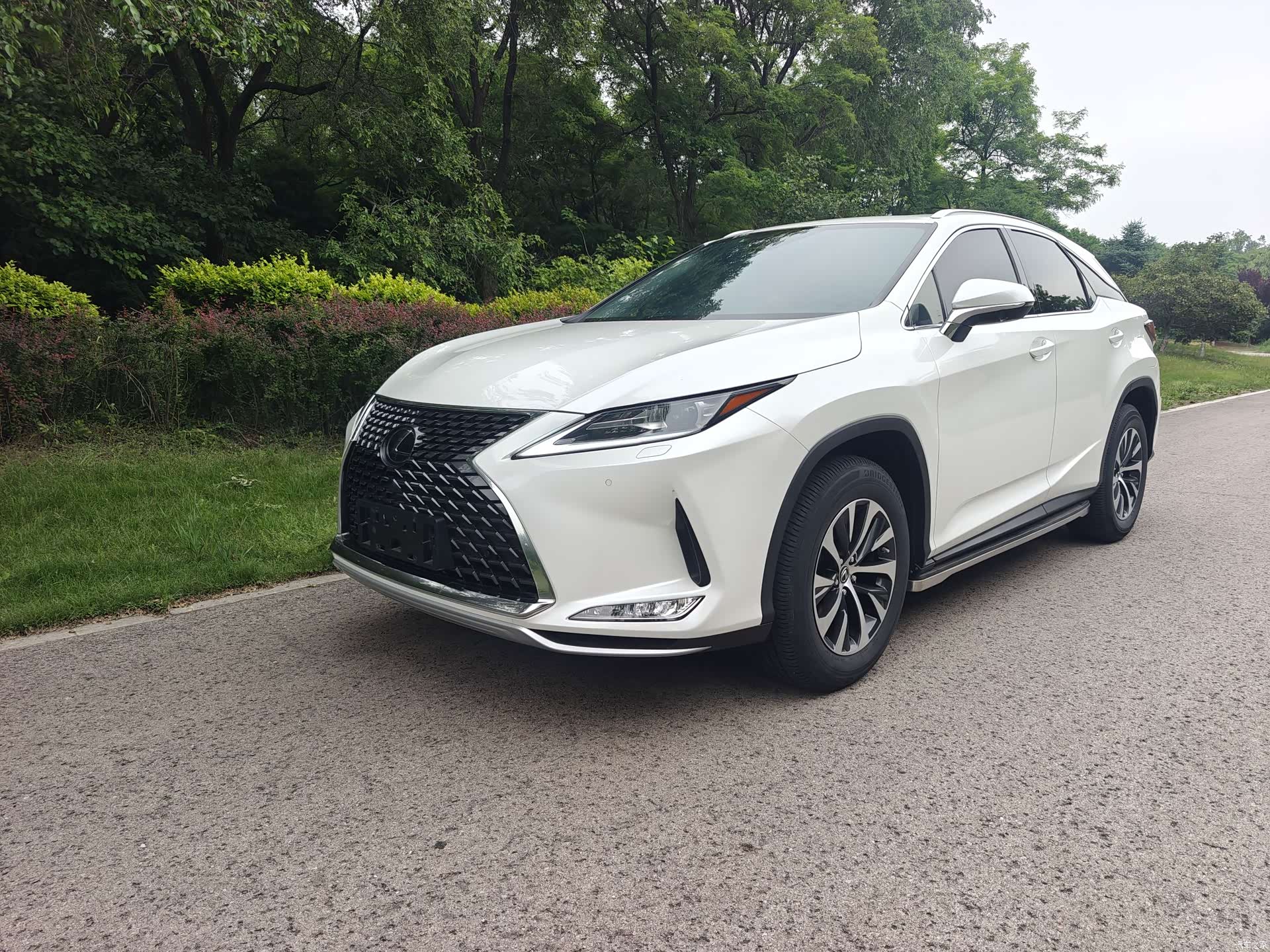 Lexus RX, 2020 1